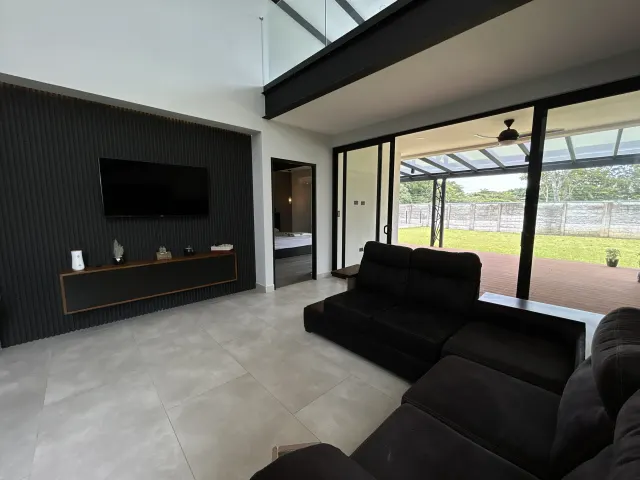 Hermosa casa moderna en Condominio, La Guácima, Alajuela