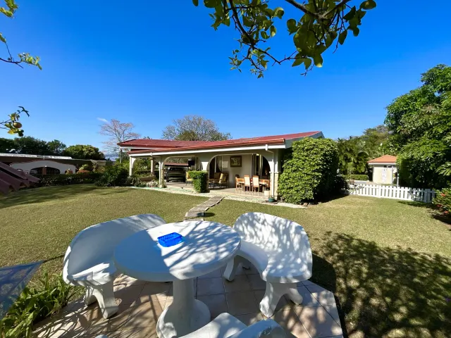 Casa en venta en Hacienda Los Reyes