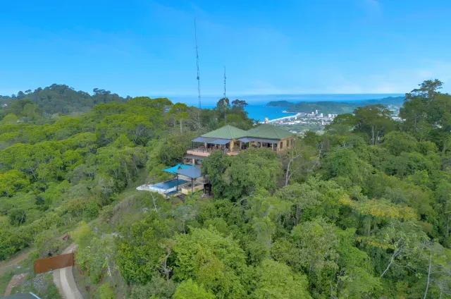 Playa Hermosa Jaco casa en venta