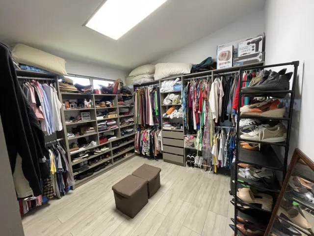 Hermosa Casa en Venta en Condominio - Hacienda Los Reyes