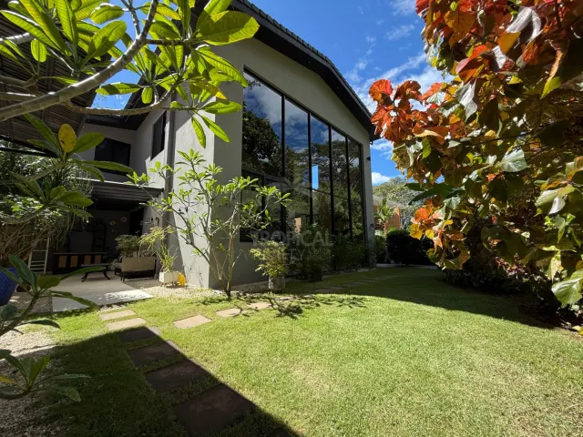 Casa Moderna de Lujo en Venta Cerca de la Playa Vendida