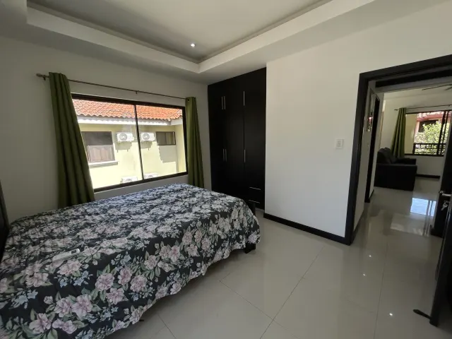 Encantadores Apartamentos en Venta cerca de Playa Hermosa, Guanacaste