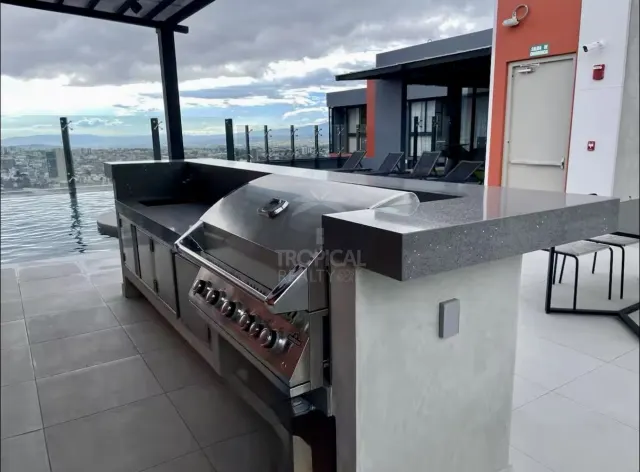 Penthouse moderno en Barrio Escalante – | Vida urbana con vista panorámica