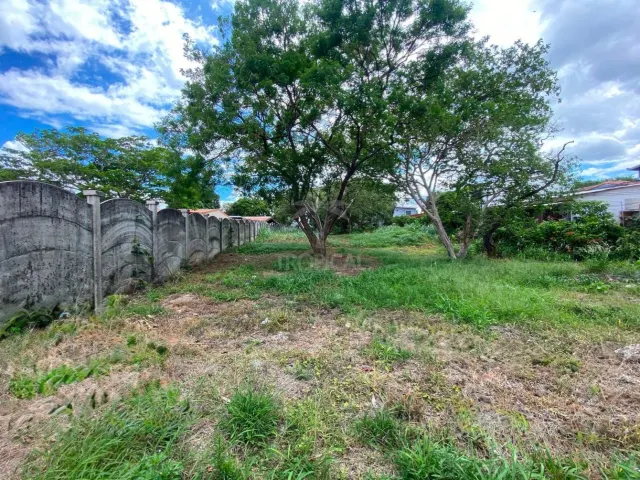 Lote de Desarrollo Comercial y Residencial en Venta en Heredia | Ubicación Estratégica con Doble Acceso