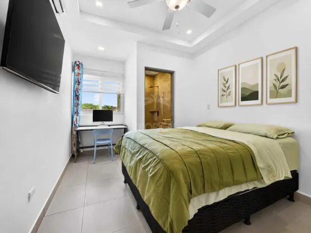 Townhome de Lujo en Venta en Rancho Villa Real | Amueblado, Esquinero y a Minutos de Tamarindo