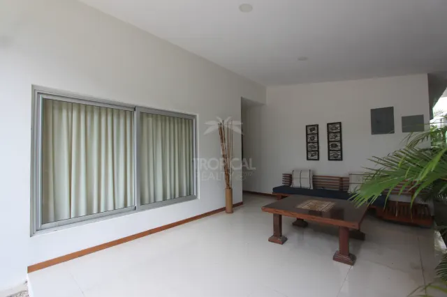 Apartamento Amueblado de 3 Habitaciones en Alquiler, Playa Potrero