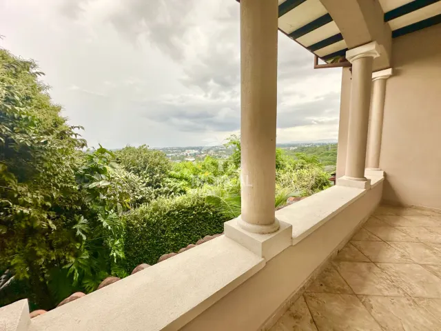 Villa Real casa en venta o alquiler