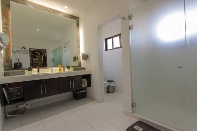 Casa en Venta en Lomas del Valle, Alto de Las Palomas – 3 Habitaciones con Amenidades de Lujo