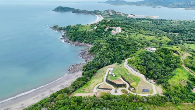 Oportunidad de Inversión Única en la Costa de Guanacaste – Condominio Cantomar, Ultra-Lujo Frente al Mar