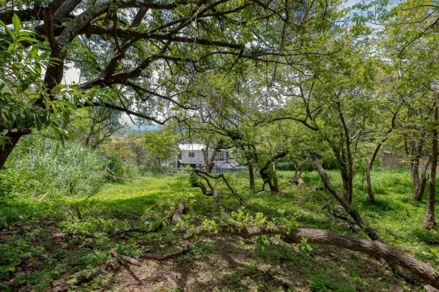 Venta de Lote Privado y Lujoso en Rio Oro, Santa Ana