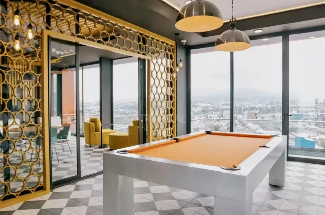 Penthouse moderno en Barrio Escalante – | Vida urbana con vista panorámica