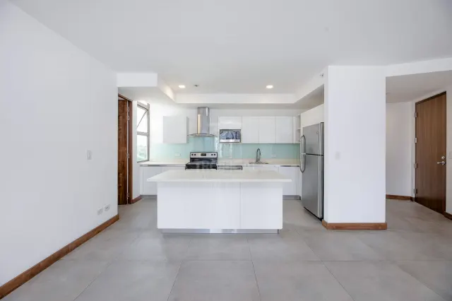 Penthouse de Lujo con Vista Panorámica en Nunciatura – Elegancia, Ubicación y Confort