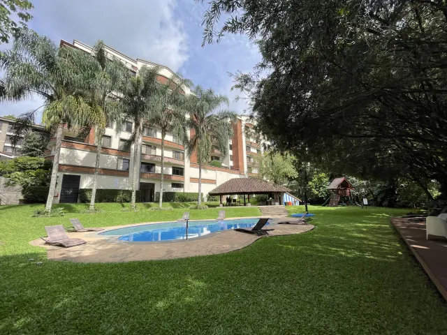 Prime Escazu: Reconfigurable 2BR in Condado del Country
