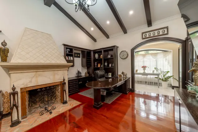 Lujosa casa colonial en venta en la exclusiva comunidad Monteran, Curridabat
