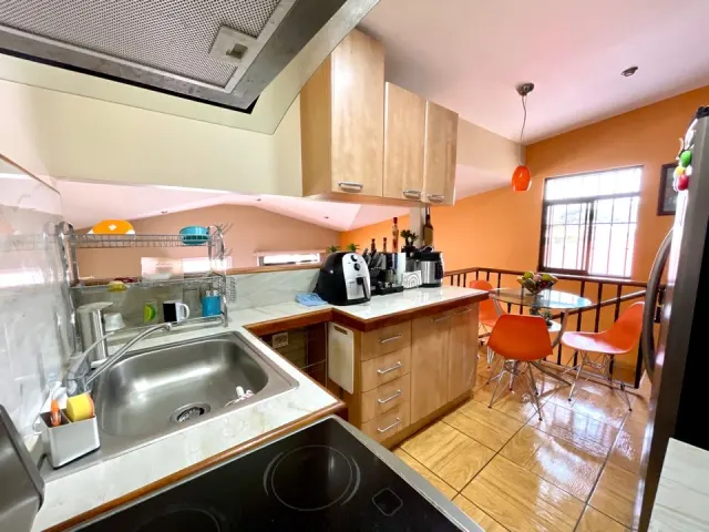 Rohrmoser Roma, Pavas casa en venta con apartamentos