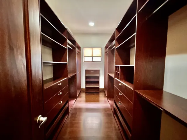 Encantadora Casa en Condominio en Lindora, Santa Ana