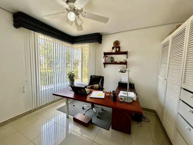 Casa en venta en Hacienda Los Reyes