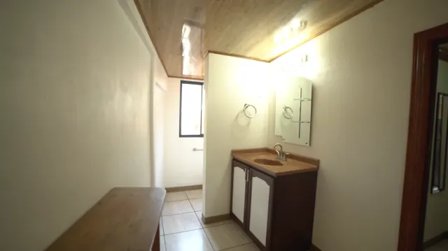 Casa frente a playa en venta con cabaña