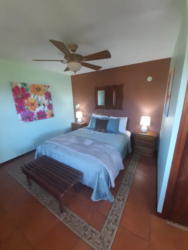 Propiedad con 2 Casas y Vistas a las Montañas – Excelente Potencial para Airbnb, Hospedaje o Retiro Vacacional