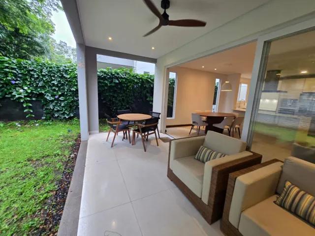 Casa en Alquiler en Elements Lindora – Moderna, Amueblada y Espaciosa