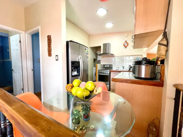 Rohrmoser Roma, Pavas casa en venta con apartamentos