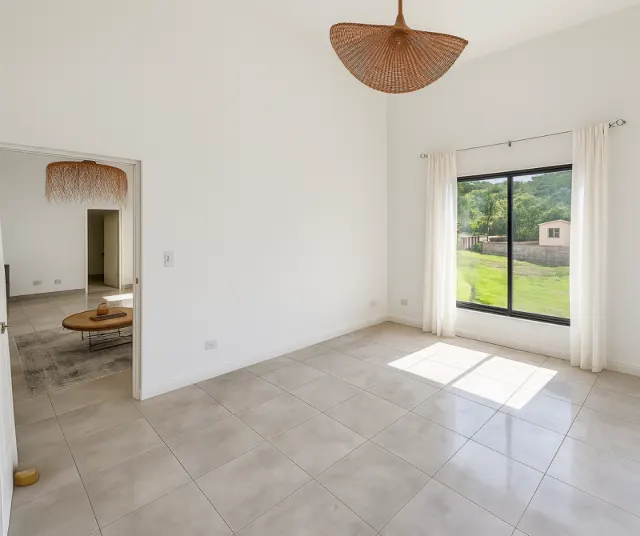 Casa Moderna en Venta Cerca de Playa Conchal, Flamingo y Playa Grande | Santa Cruz, Guanacaste – $235,000