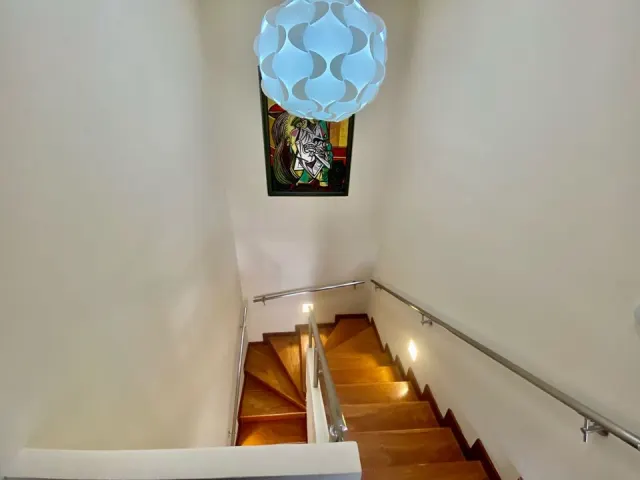 Escazu, casa moderna en venta independiente