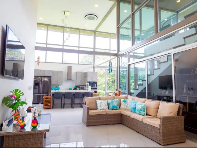 Casa de Lujo de Una Planta en Venta Playa Hermosa, Mistico