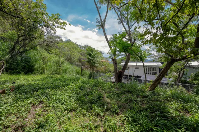Venta de Lote Privado y Lujoso en Rio Oro, Santa Ana