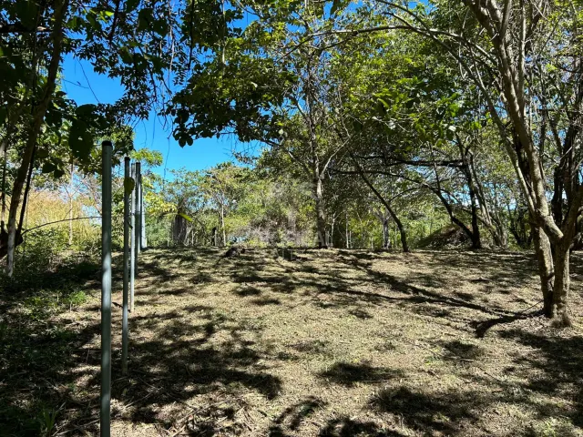 Lote en venta en Las Delicias de Cobano: Tu oasis costero en Costa Rica.
