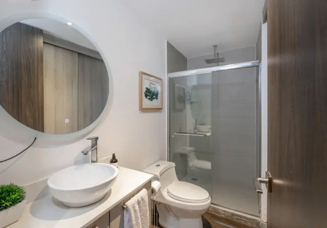 Apartamento Moderno con Jardín Privado en Arborea Flats, Santa Ana