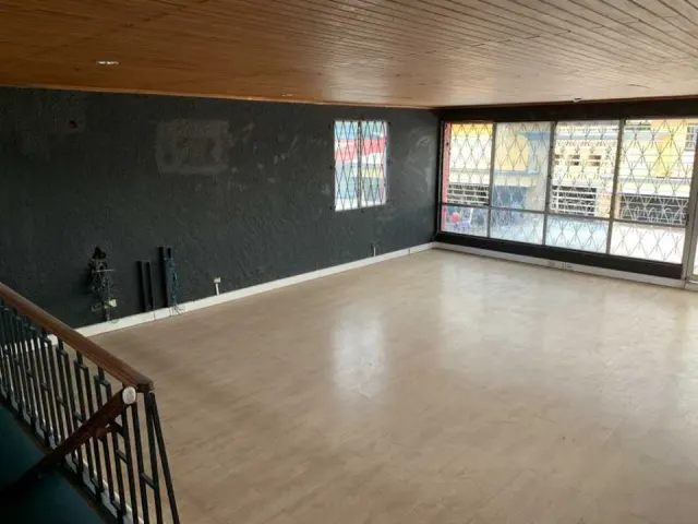 Casa en venta Sabana sur, ideal para oficinas o apartamentos