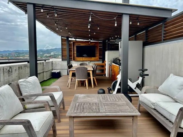 Venta de lujoso penthouse en Escazu