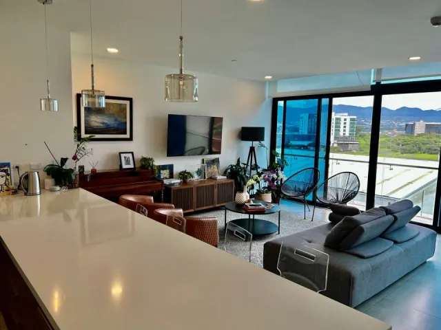 Venta de lujoso penthouse en Escazu