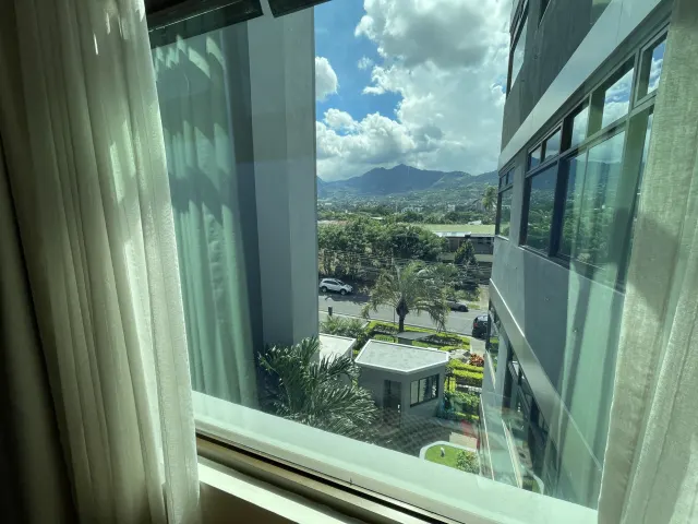 Elegante apartamento en venta Escazu Trejos Montealegre