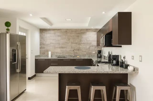 Townhouse Contemporáneo en Venta – Guachipelín, Escazú | $290,000 USD