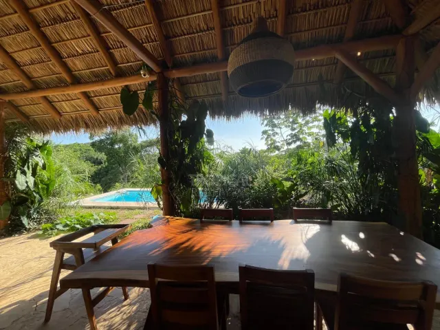 Terreno de uso mixto con vista al mar en Mal País, Costa Rica, con 75% de construcción permitida, $629,000