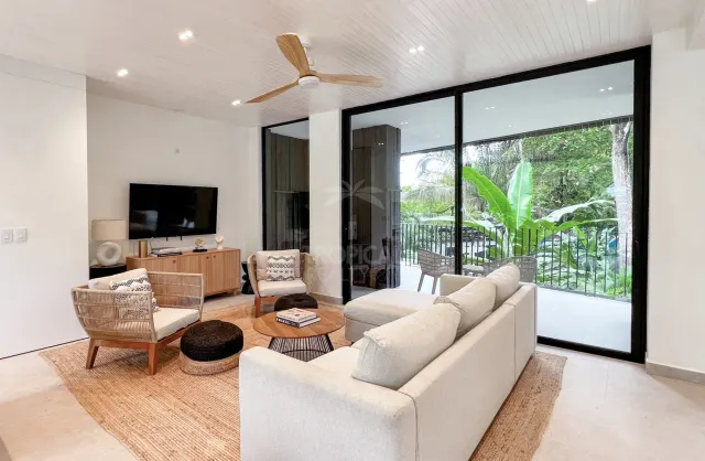 Dúplex Moderno en Venta en Mal País, Santa Teresa | Beachway Villas