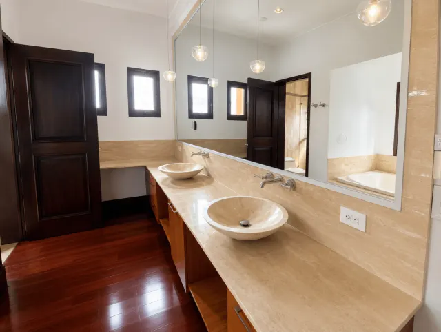 Villa Madeiras – Exclusiva Residencia de Lujo en Condominio Monterán