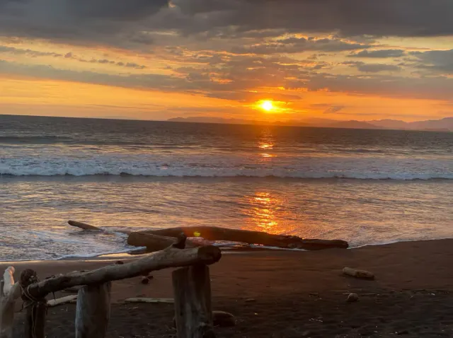 Casa Privada Frente al Mar en Venta
