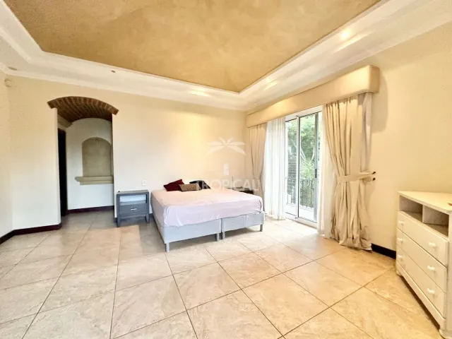 Villa Real casa en venta o alquiler