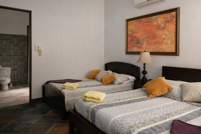 Villa de Lujo Frente al Mar en Playa Hermosa – Puntarenas