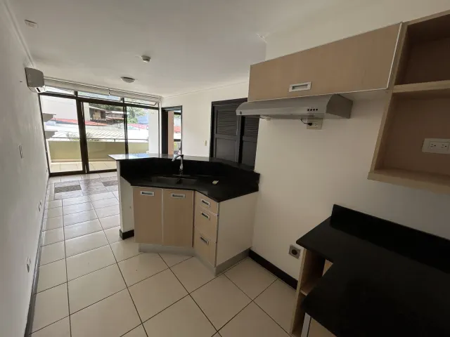 Se Vende Apartamento en Avalon Country Río Oro, Santa Ana