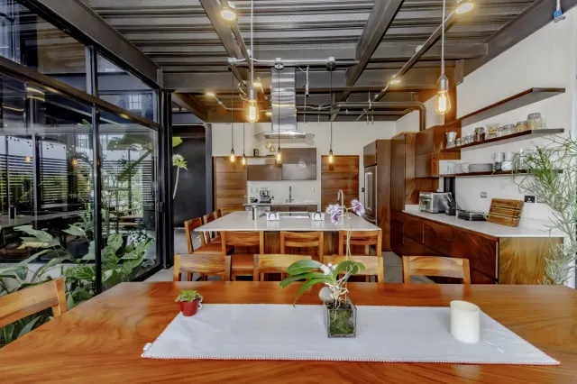 House for Sale in Hacienda Los Reyes, Guácima: Elegance and Comfort in an Exclusive Setting