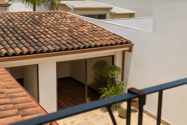 Casa Independiente en Venta en Rohrmoser con 4 Habitaciones