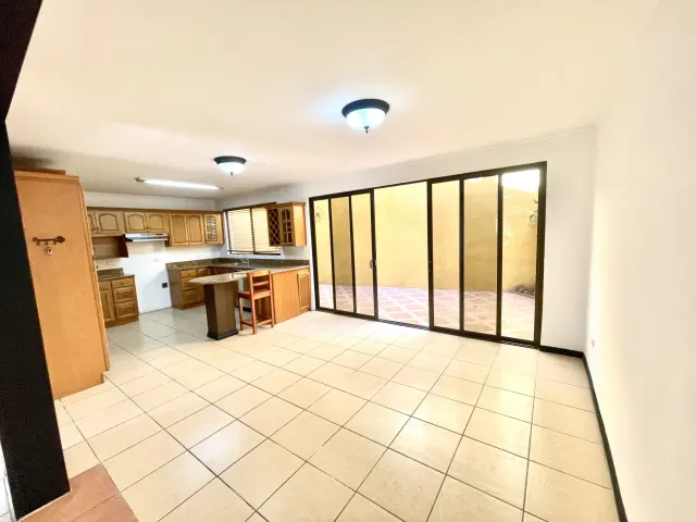 Casa en venta Belen en Condominio
