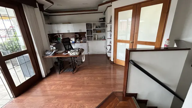 Casa en Venta en Rohrmoser, Pavas – Amplios Espacios y Terraza Privada