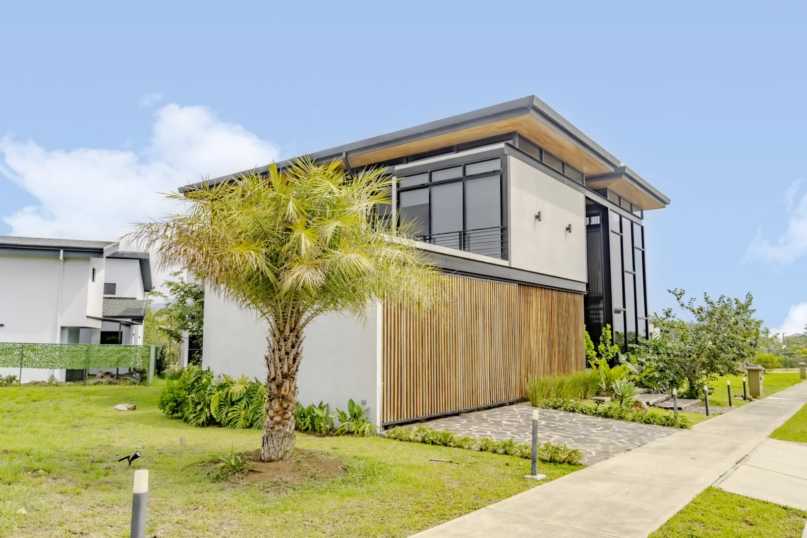 Construir una casa en Costa Rica o comprar llave en mano