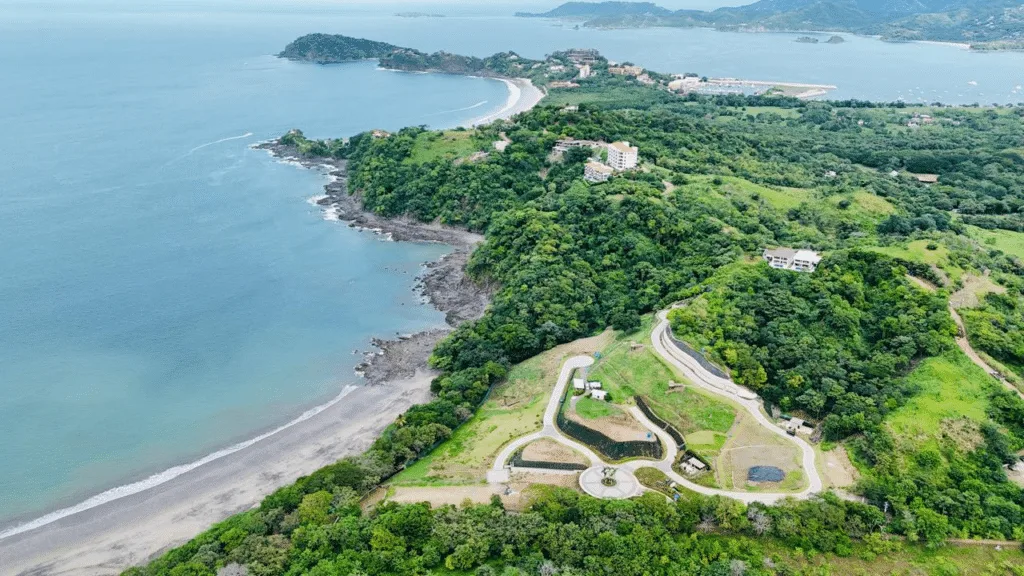 Vista a&eacute;rea de la costa entre Flamingo y Brasilito, Guanacaste